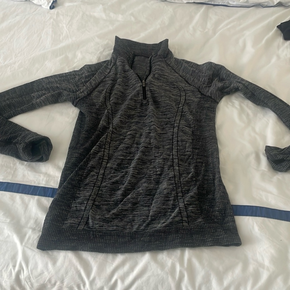Lululemon half zip